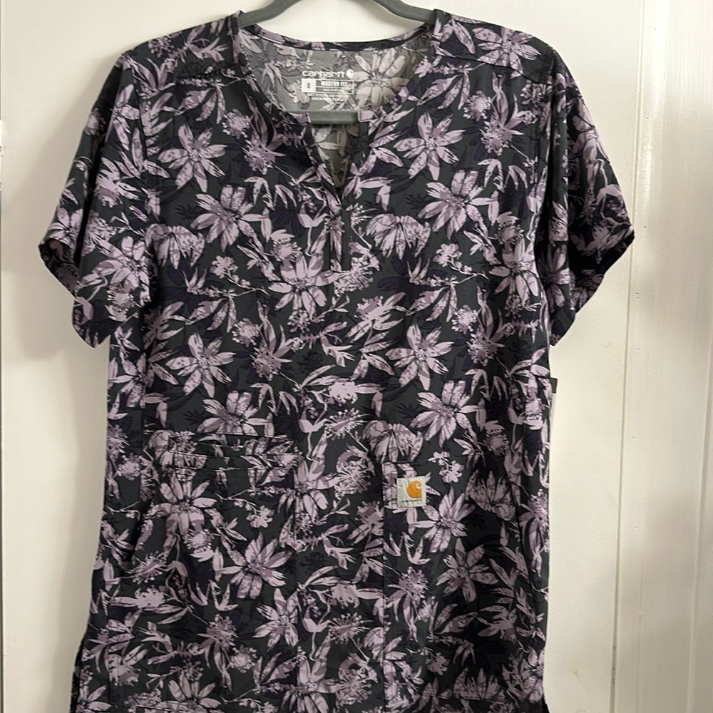 Carhartt scrub top small